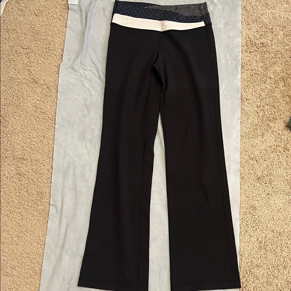 lululemon athletica Black and White Leggings